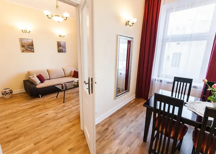 Vintage Podzamcze Apartment